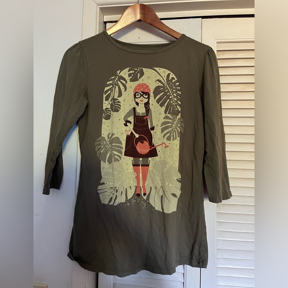 Cottage core green blue platypus long sleeve shirt -SIZE SMALL